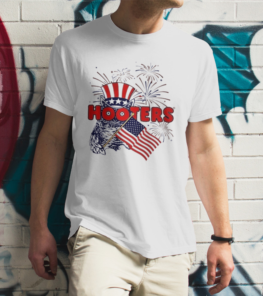 Hooters America Patriotic Owl Fireworks USA UPF 50+ T-Shirt
