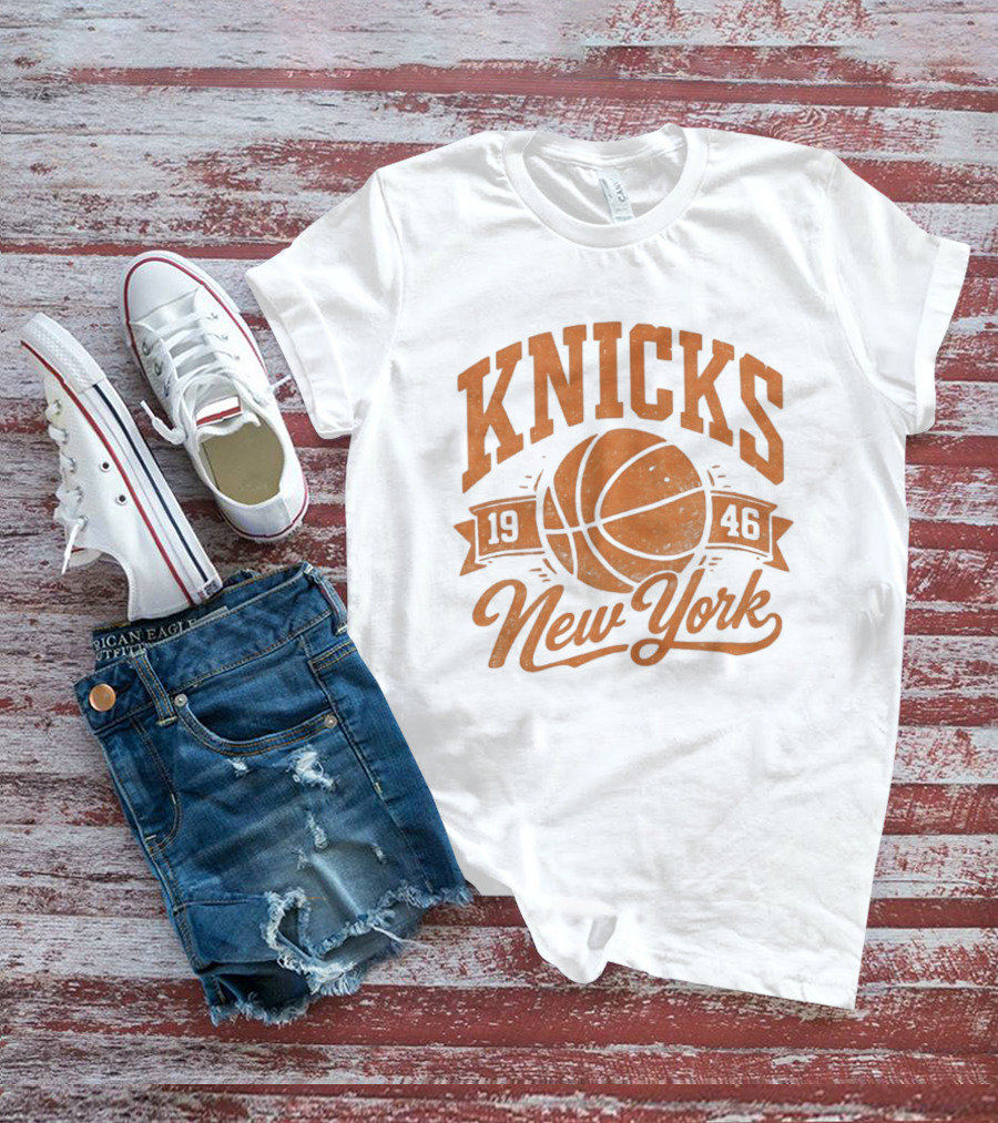 Knicks 1946 New York Distressed Basketball T-Shirt