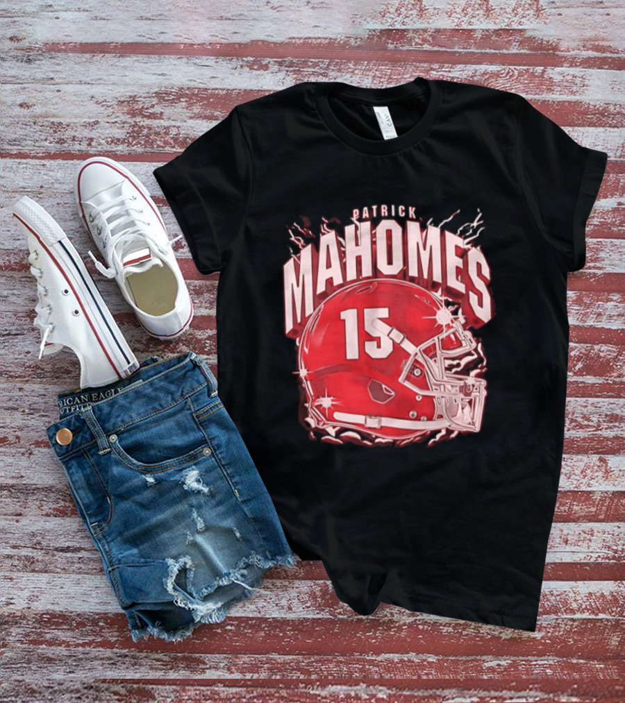 Patrick Mahomes 15 Helmet Kansas City Chiefs Explosion T-Shirt