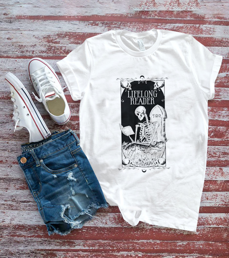Lifelong Reader Skeleton With Book And Tombstone Retro Gothic T-Shirt