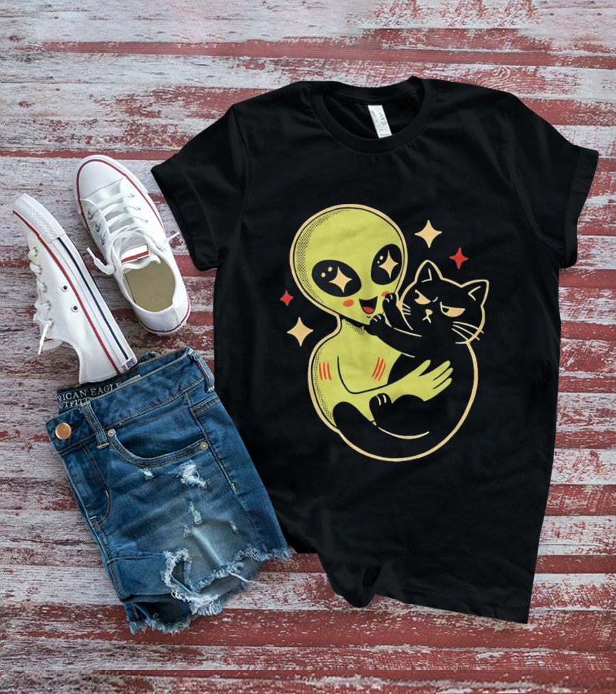 Alien Holding Grumpy Black Cat Surrounded By Stars T-Shirt