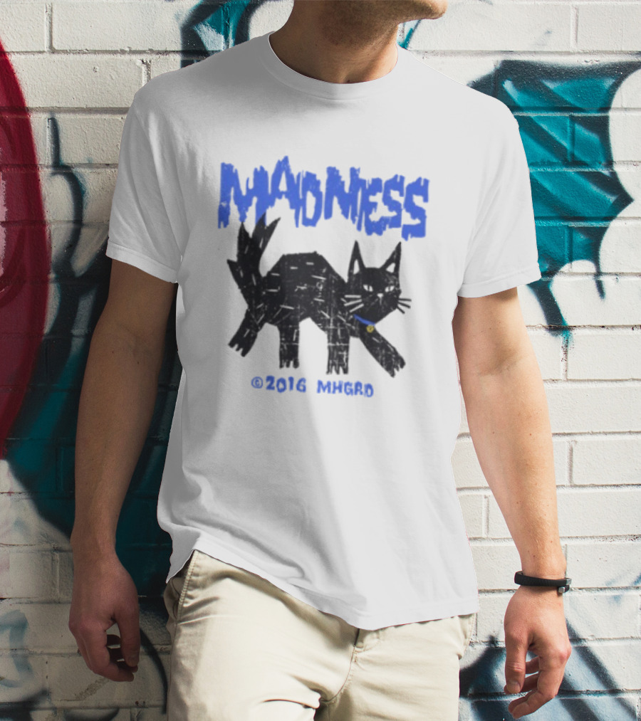 Madness Distressed Black Cat 2016 Madness MHGRD T-Shirt