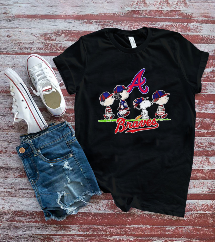 Atlanta Braves Peanuts Characters Walking With Baseball Caps T-Shirt