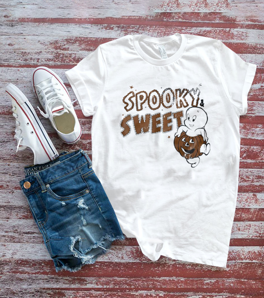 Casper The Friendly Ghost Spooky & Sweet Halloween Pumpkin Fun T-Shirt