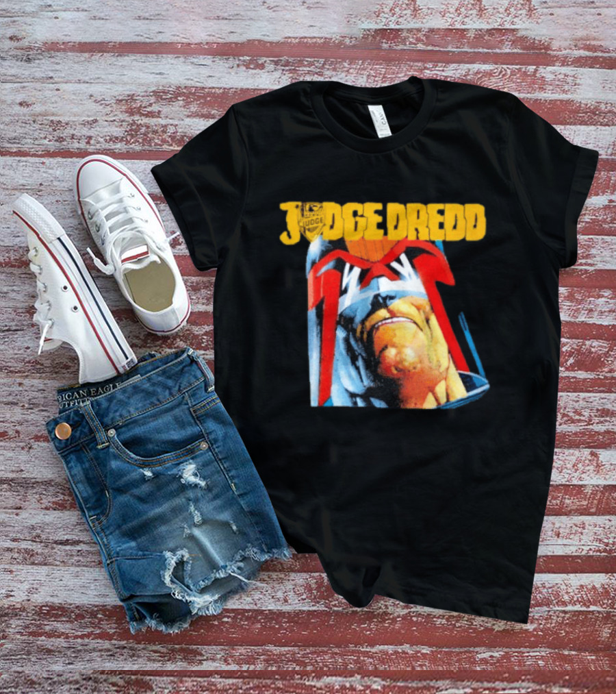 Judge Dredd Face Of Justice Iconic 2000 AD Comic Book Cover T-Shirt