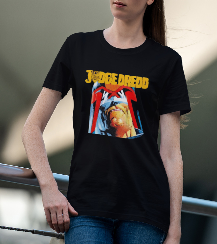 Judge Dredd Face Of Justice Iconic 2000 AD Comic Book Cover T-Shirt
