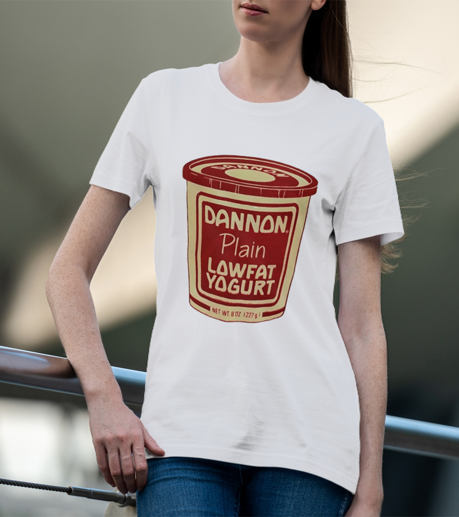 Dannon Plain Lowfat Yogurt 8oz 227g 1980s T-Shirt