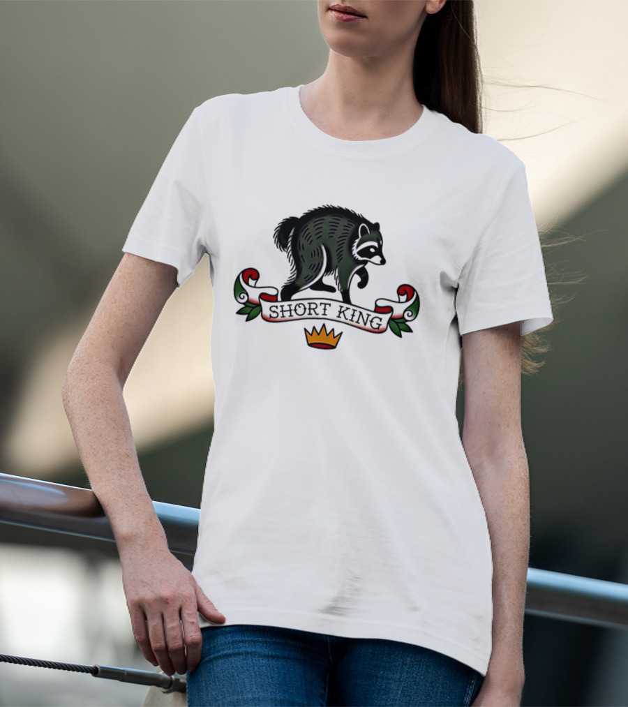 Short King Raccoon Traditional Tattoo T-Shirt