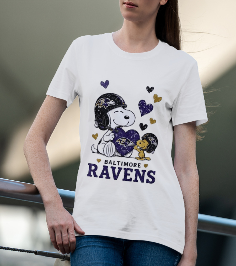Baltimore Ravens Peanuts Snoopy Woodstock Love Laughter Hearts T-Shirt