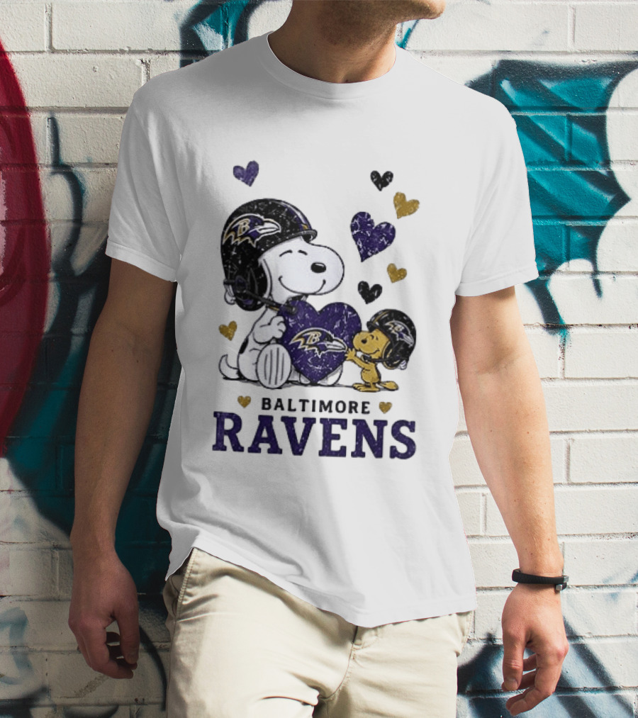 Baltimore Ravens Peanuts Snoopy Woodstock Love Laughter Hearts T-Shirt