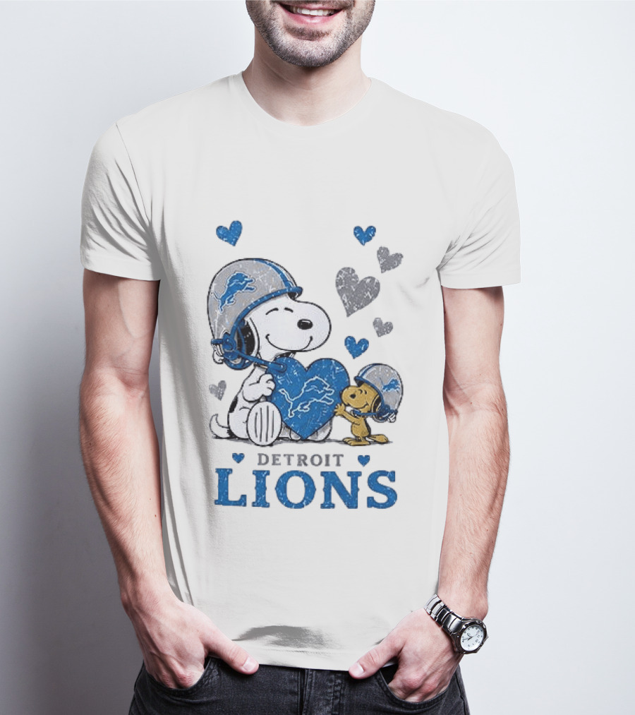 Detroit Lions Peanuts Snoopy Woodstock Heart Helmets Love T-Shirt
