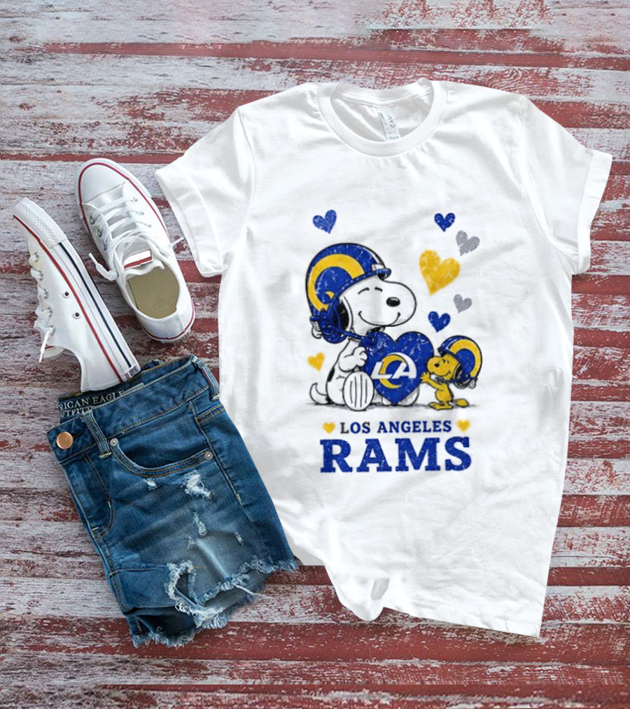 Los Angeles Rams Peanuts Snoopy Love Laughter Hearts T-Shirt