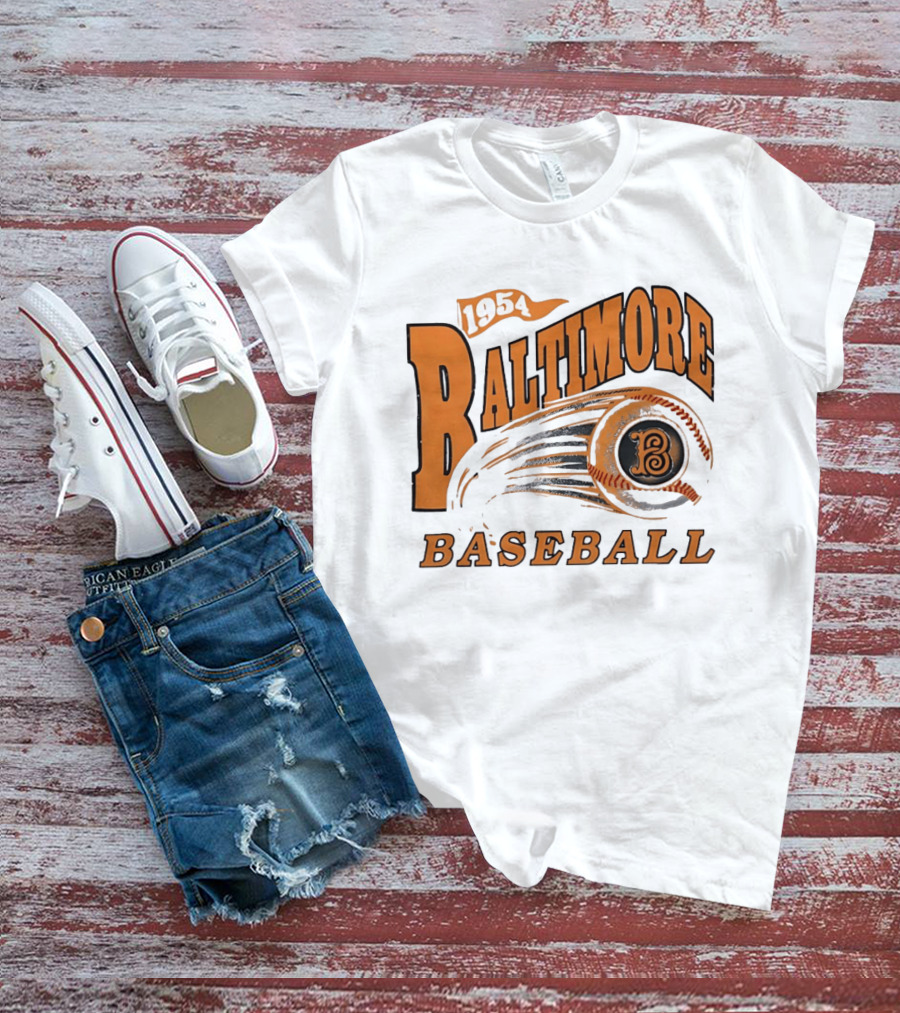 1954 Baltimore Baseball B Classic MLB Style Vintage Look T-Shirt