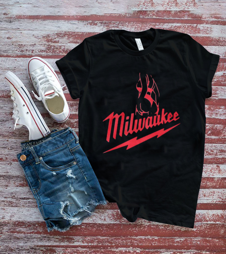 Milwaukee Sexy Girl Red T-Shirt