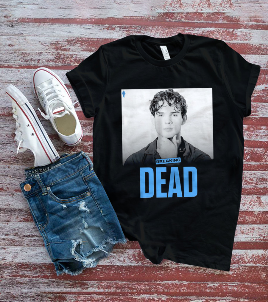 Breaking Dead Man Hand On Chin T-Shirt