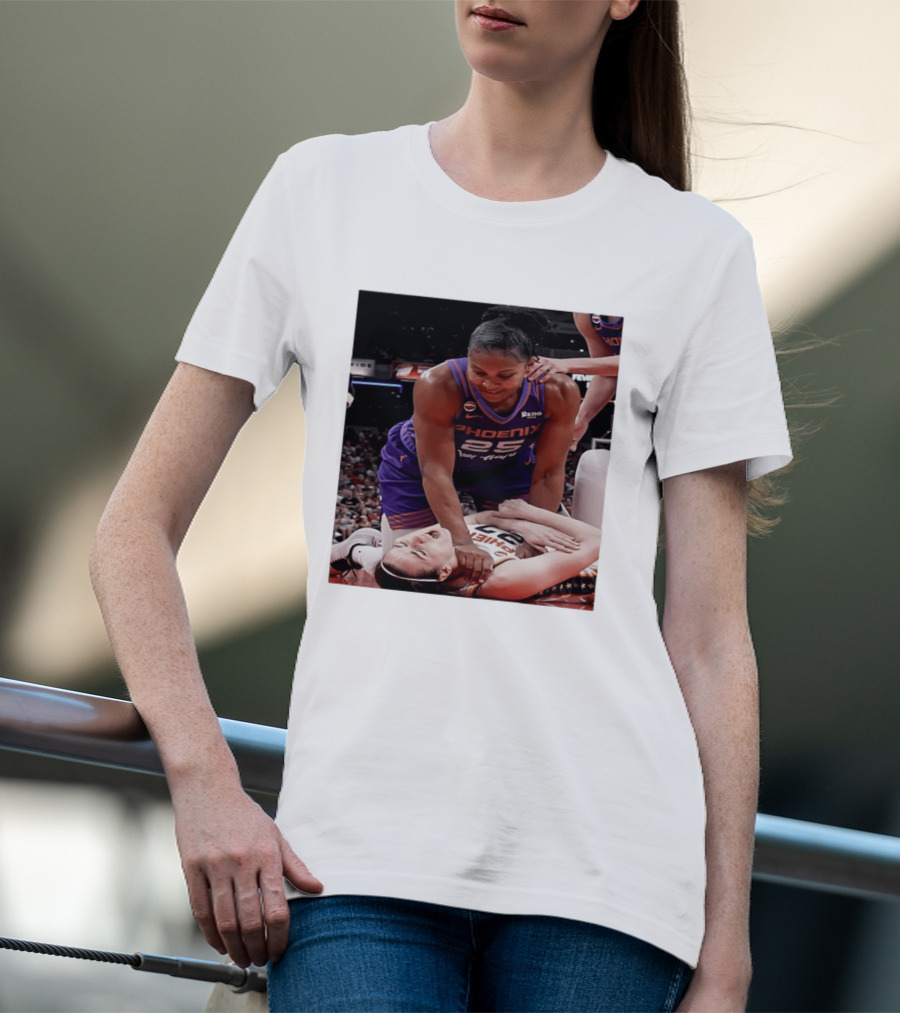 Brittney Griner Phoenix Mercury Caitlin Clark Indiana Fever NBA WNBA Crossover Moment T-Shirt