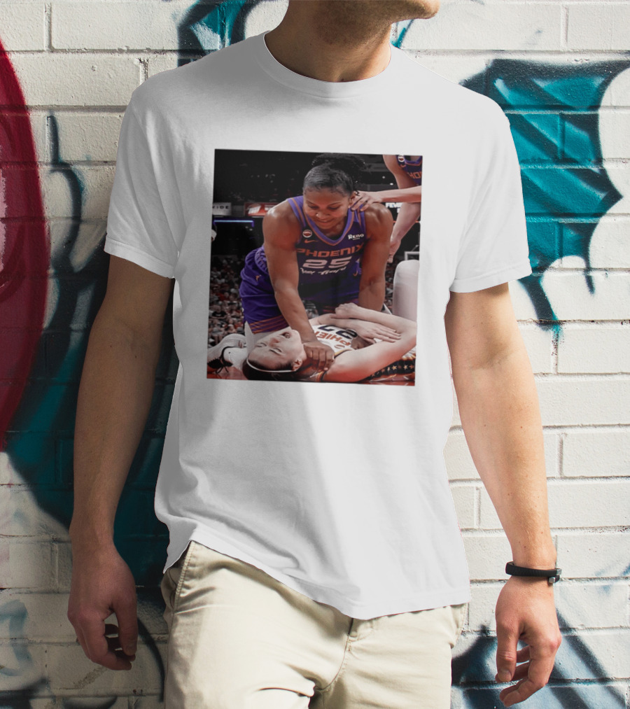 Brittney Griner Phoenix Mercury Caitlin Clark Indiana Fever NBA WNBA Crossover Moment T-Shirt