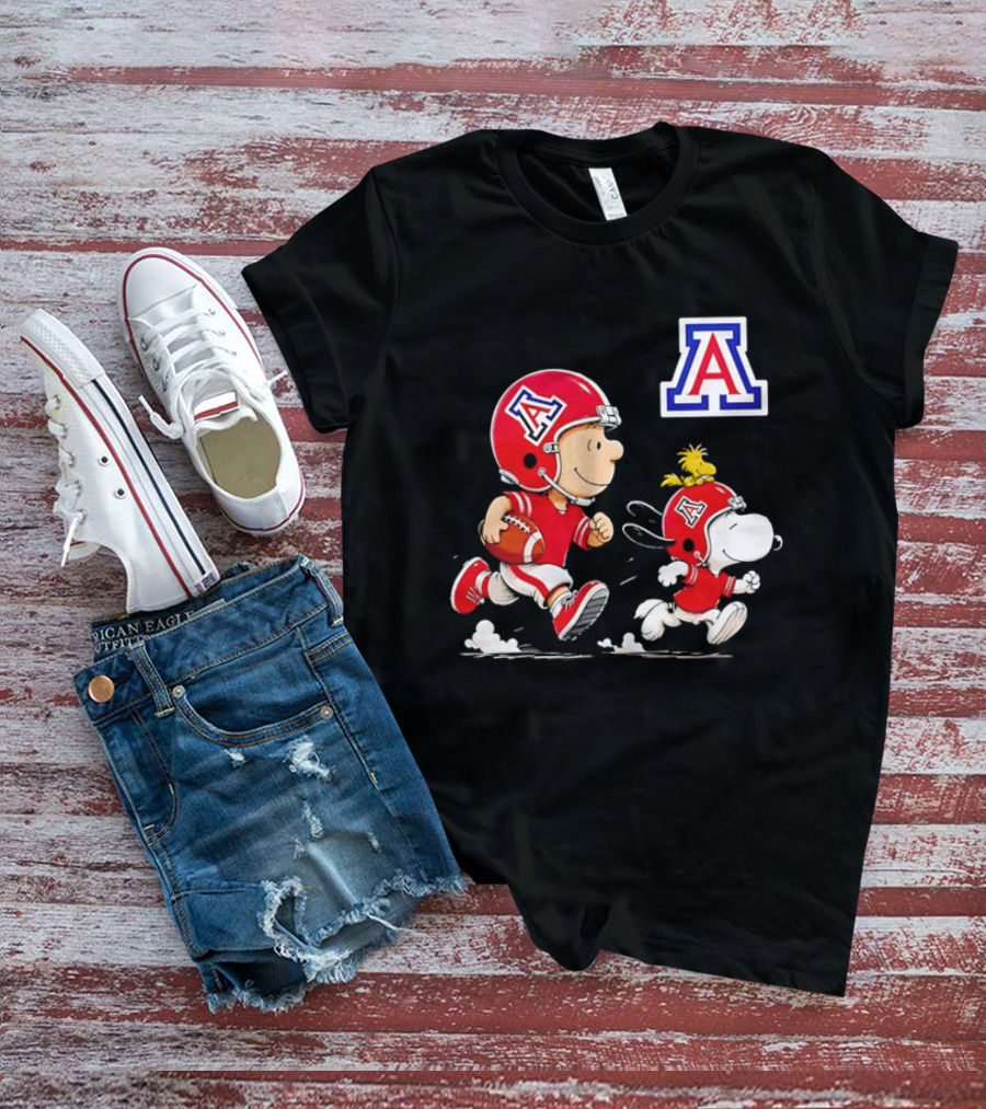 Peanuts Characters Football Arizona Wildcats Team Helmets And Jerseys T-Shirt