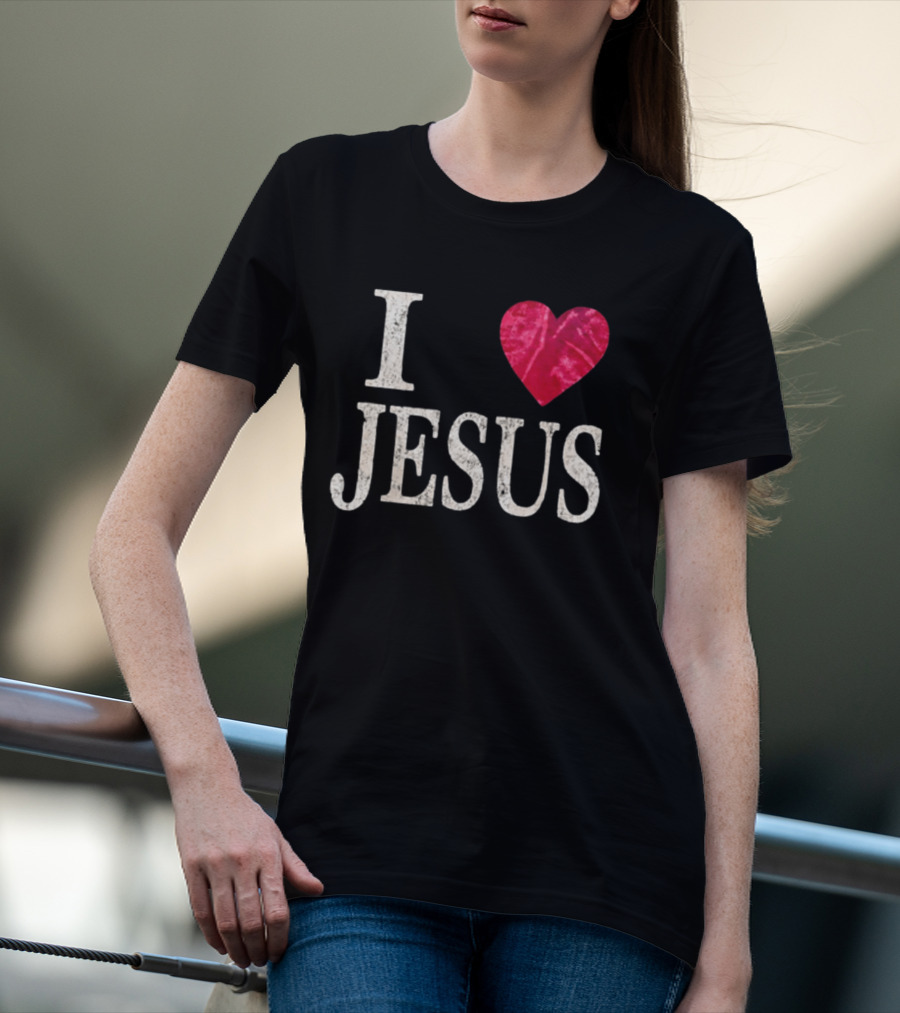 Jessie Bates III I Heart Jesus T-Shirt