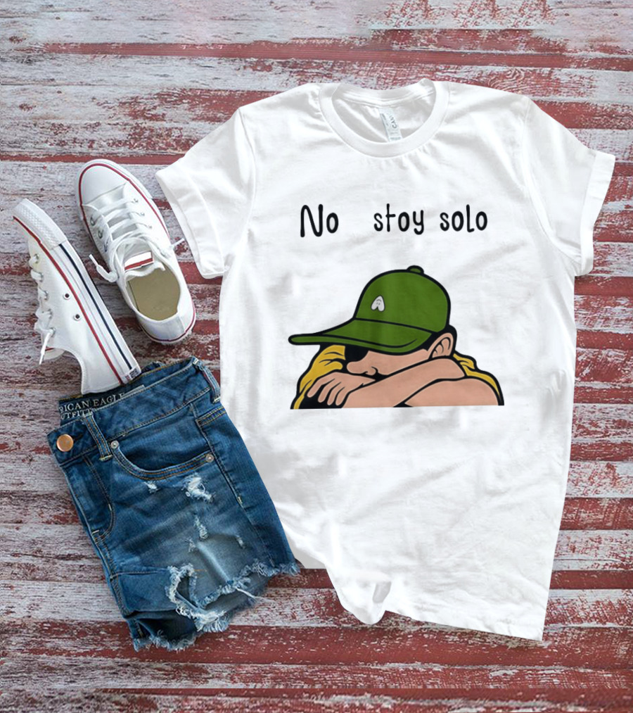 No Estoy Solo Anime Boy In Green Hat And Yellow T-Shirt