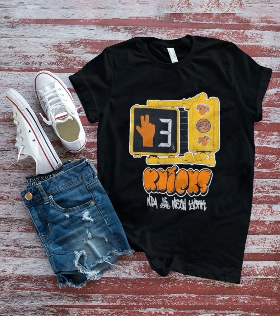 Knicks NBA Street Style Hand Sign Look B4 Crossing T-Shirt