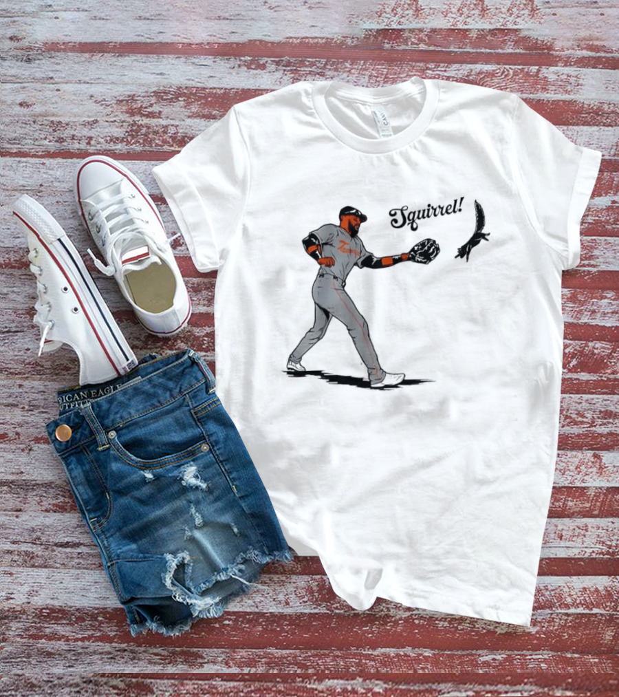 Squirrel Catch Baseball San Francisco Giants Wildlife T-Shirt