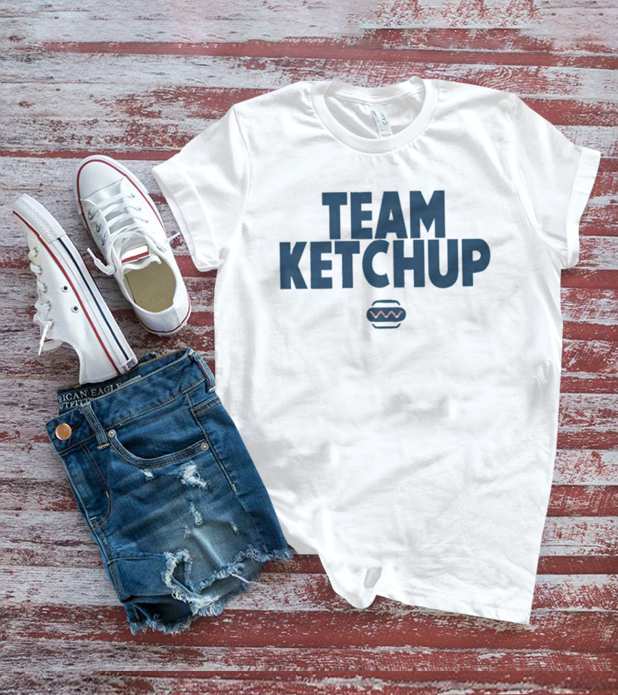 Team Ketchup Hot Dog Wavy Line T-Shirt
