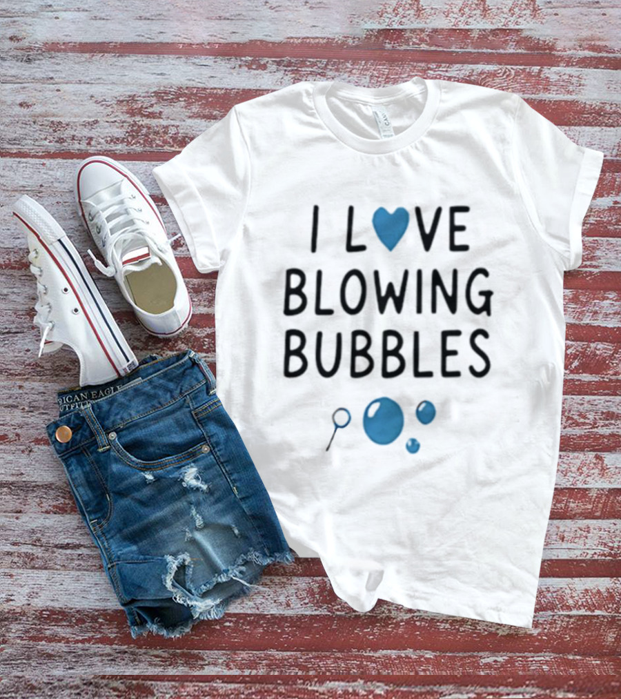 I Love Blowing Bubbles Heart Bubble Lover Magnifying Glass T-Shirt