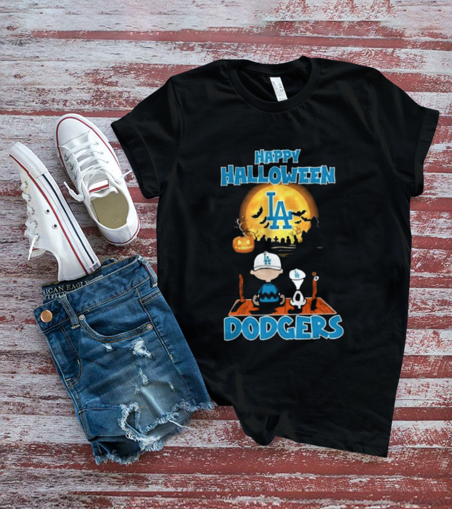 Happy Halloween Los Angeles Dodgers Peanuts Snoopy Charlie Brown T-Shirt