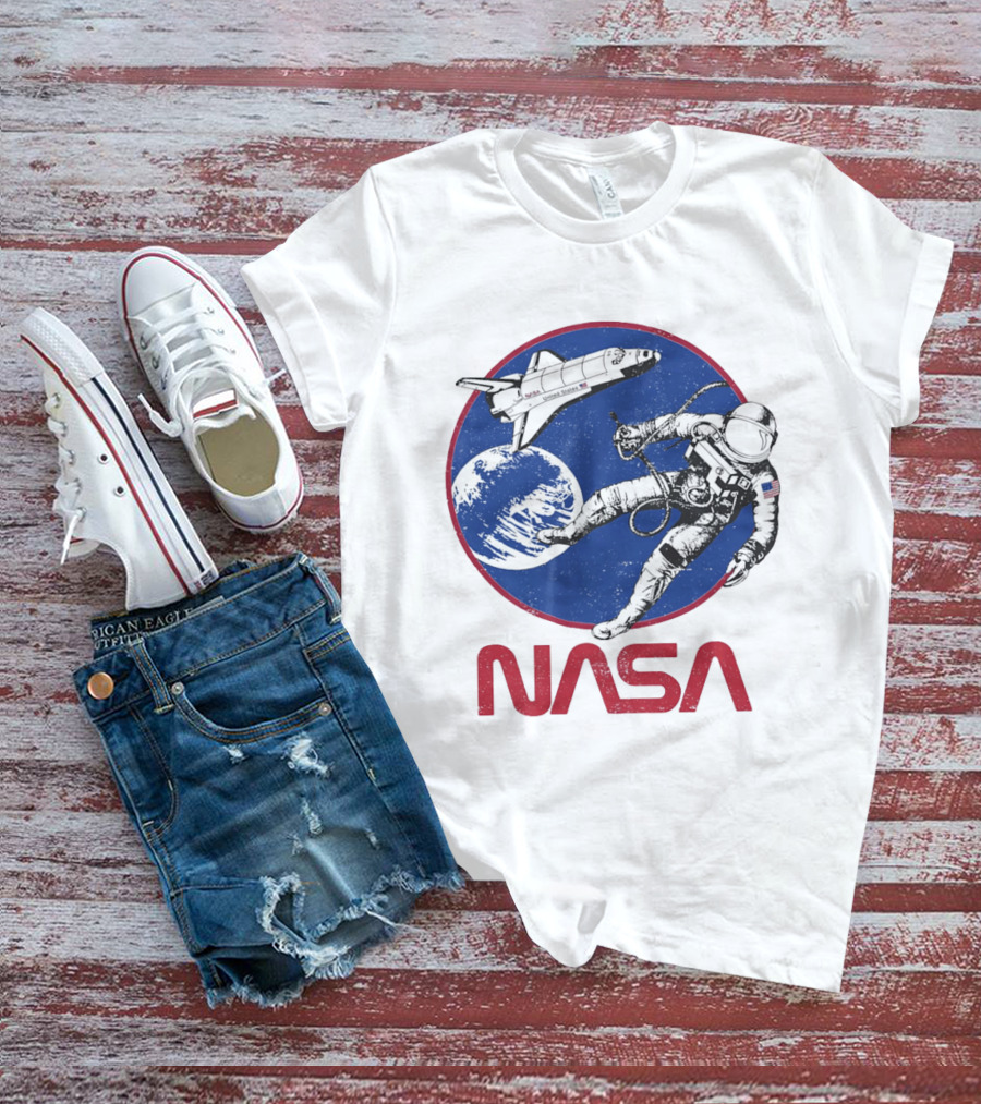 NASA Space Shuttle And Astronaut Earth Scene T-Shirt