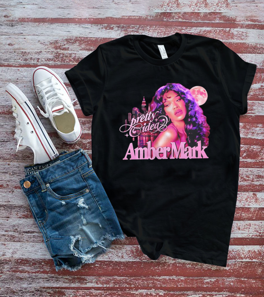 Pretty Idea Amber Mark Woman Moon City Skyline T-Shirt