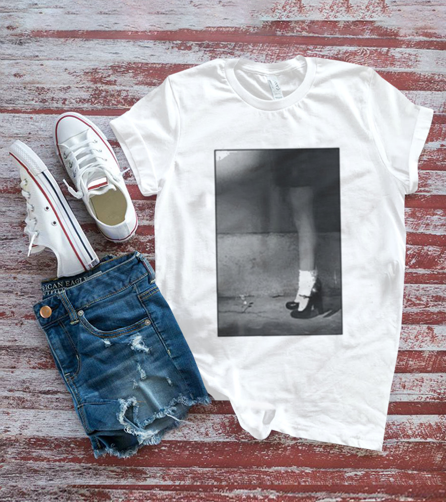 Ariana Grande Petal In The Pavement Vintage Aesthetic Monochrome T-Shirt