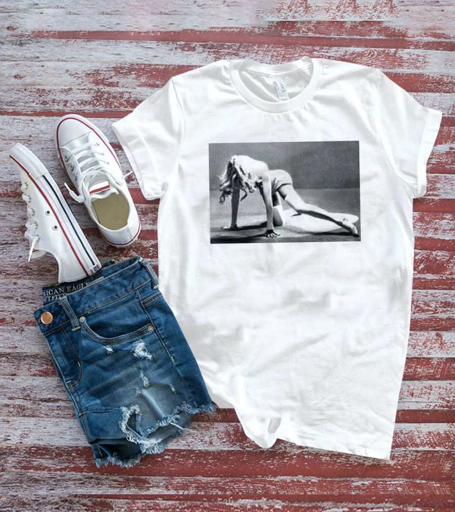 Madonna Confessions II Dance Floor Iconic Pose Black And White T-Shirt