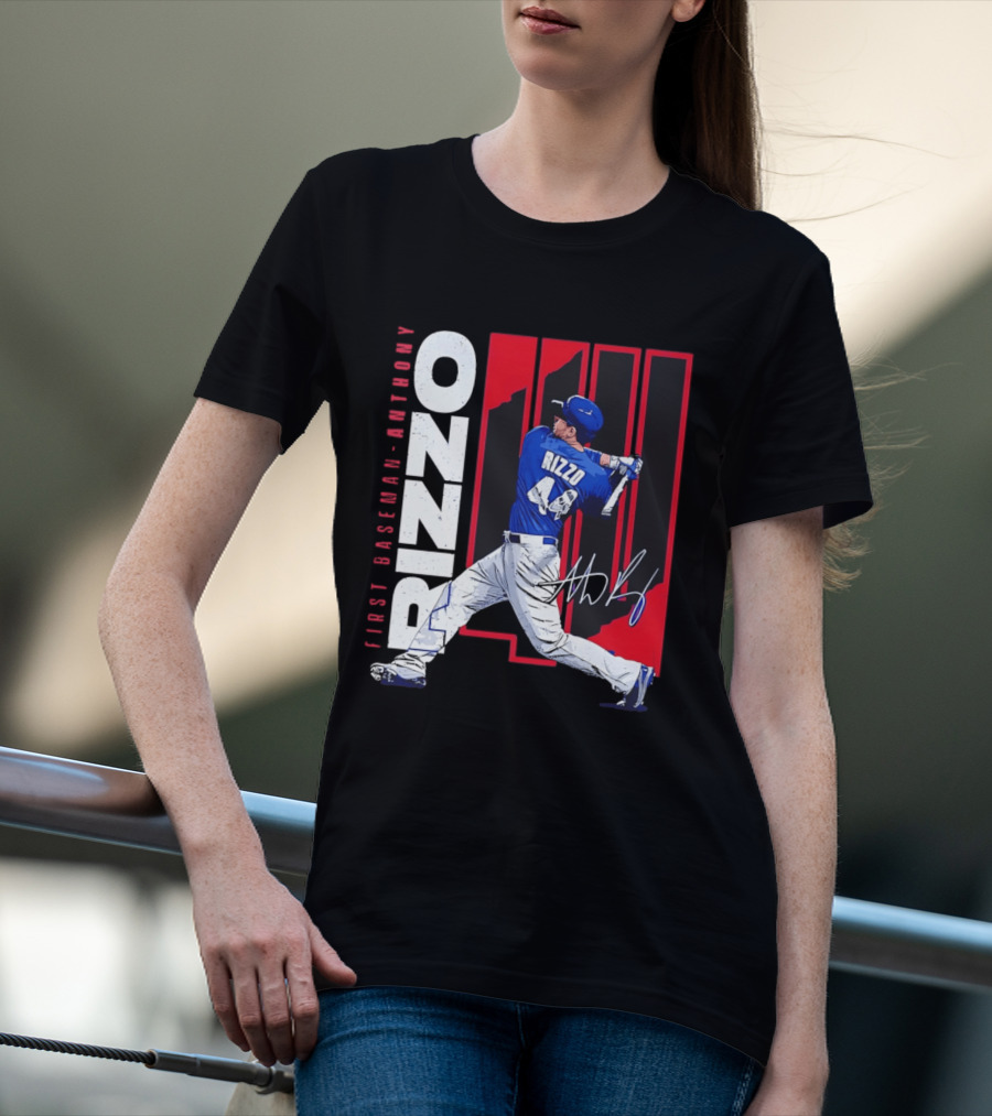 First Baseman Anthony Rizzo Swinging Action 44 Distressed T-Shirt