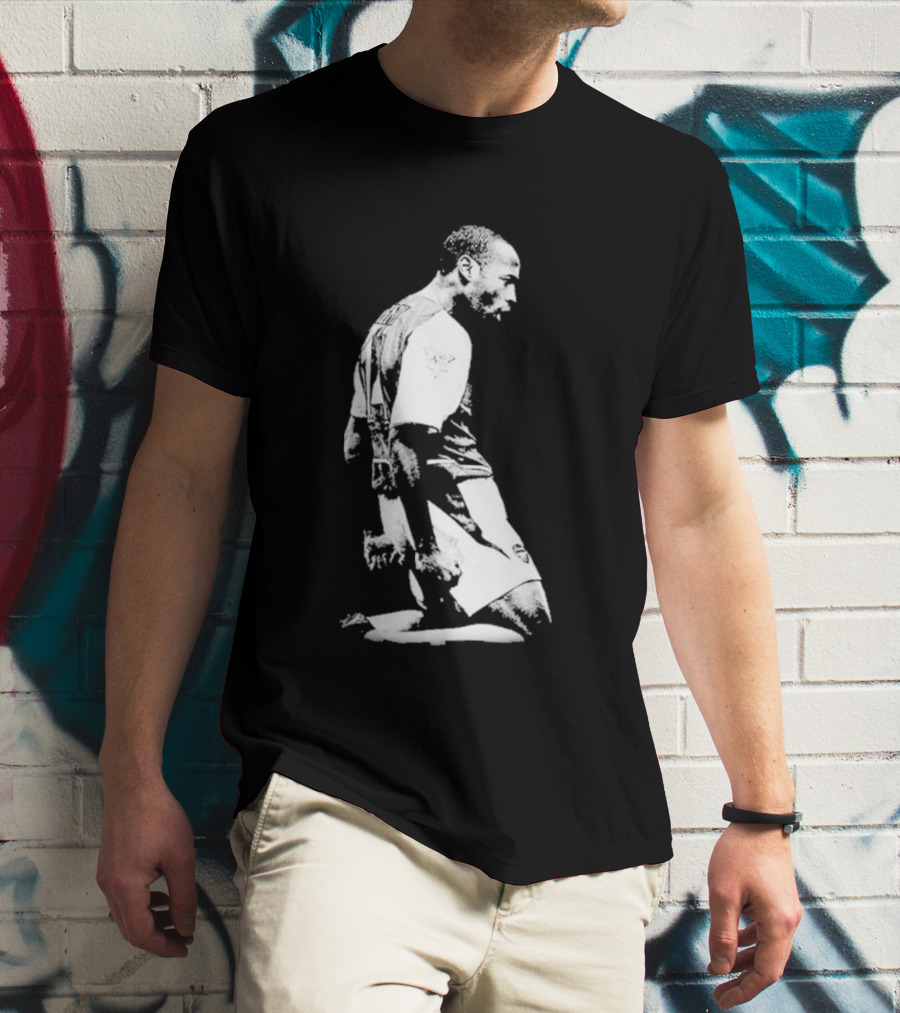 Lindsey Heaps Thierry Henry Football Soccer Arsenal T-Shirt
