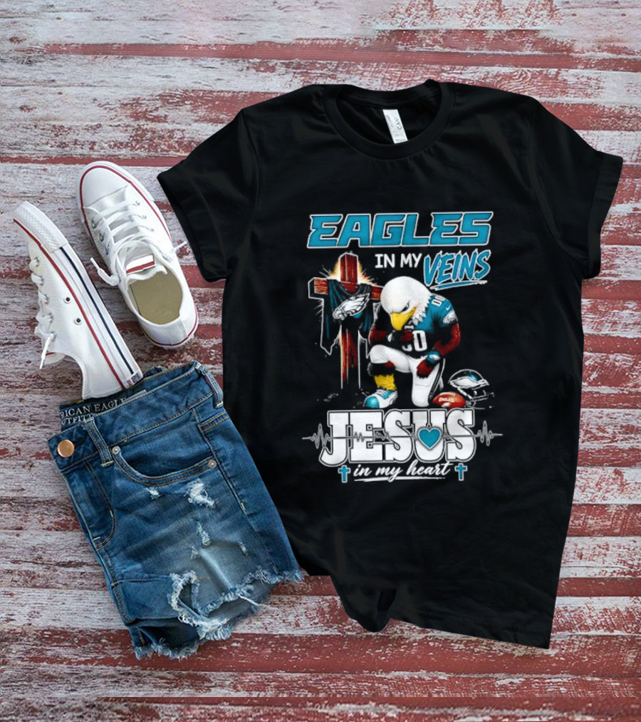 Eagles In My Veins Jesus In My Heart Kneeling Cross Football Helmet T-Shirt