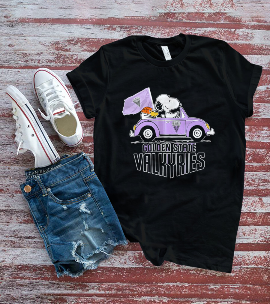 Golden State Valkyries Snoopy Volkswagen Beetle T-Shirt
