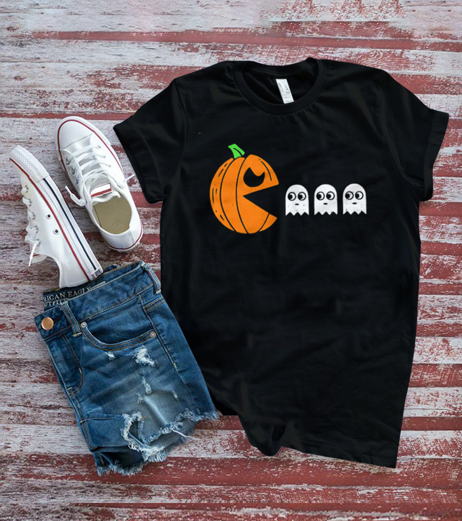 Halloween Pumpkin Pac Man Chasing White Ghosts Distressed Cartoon T-Shirt