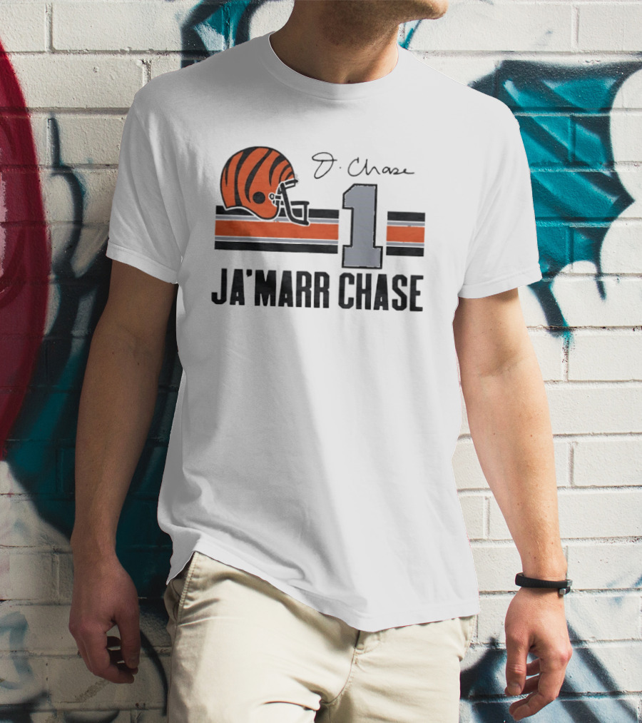 Cincinnati Bengals Ja'Marr Chase Helmet 1 J Signature Stripes Wood Texture T-Shirt
