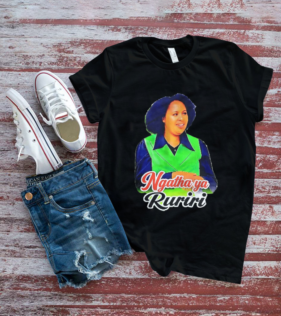 Ngatha Ya Ruriri Afro Woman In Green And Blue Outfit T-Shirt