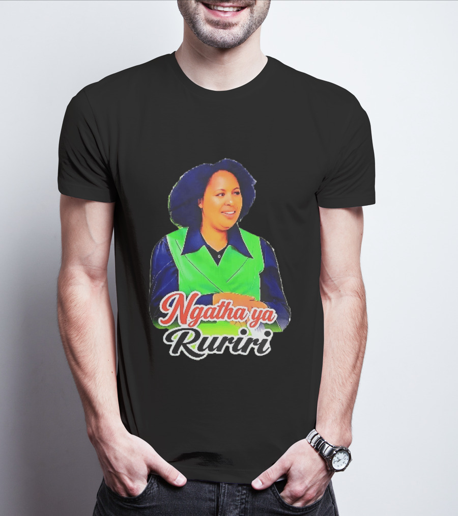 Ngatha Ya Ruriri Afro Woman In Green And Blue Outfit T-Shirt
