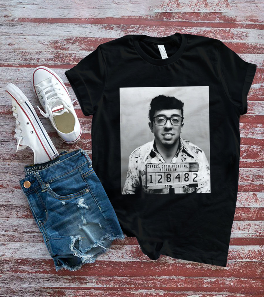 Carcel Otto Judicial Medellin Shot 128482 T-Shirt