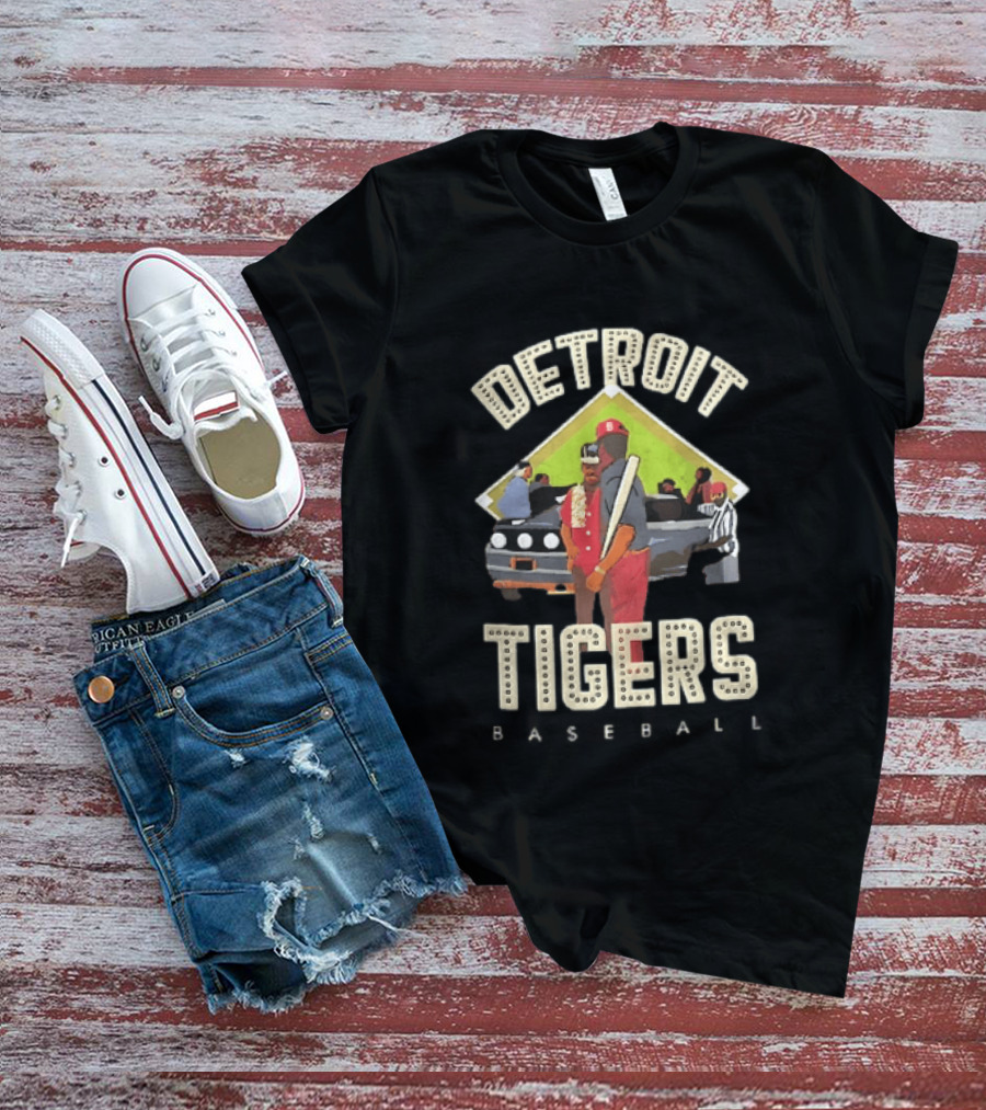 Detroit Tigers Baseball Figures Convertible Car And Bat Scene T-Shirt