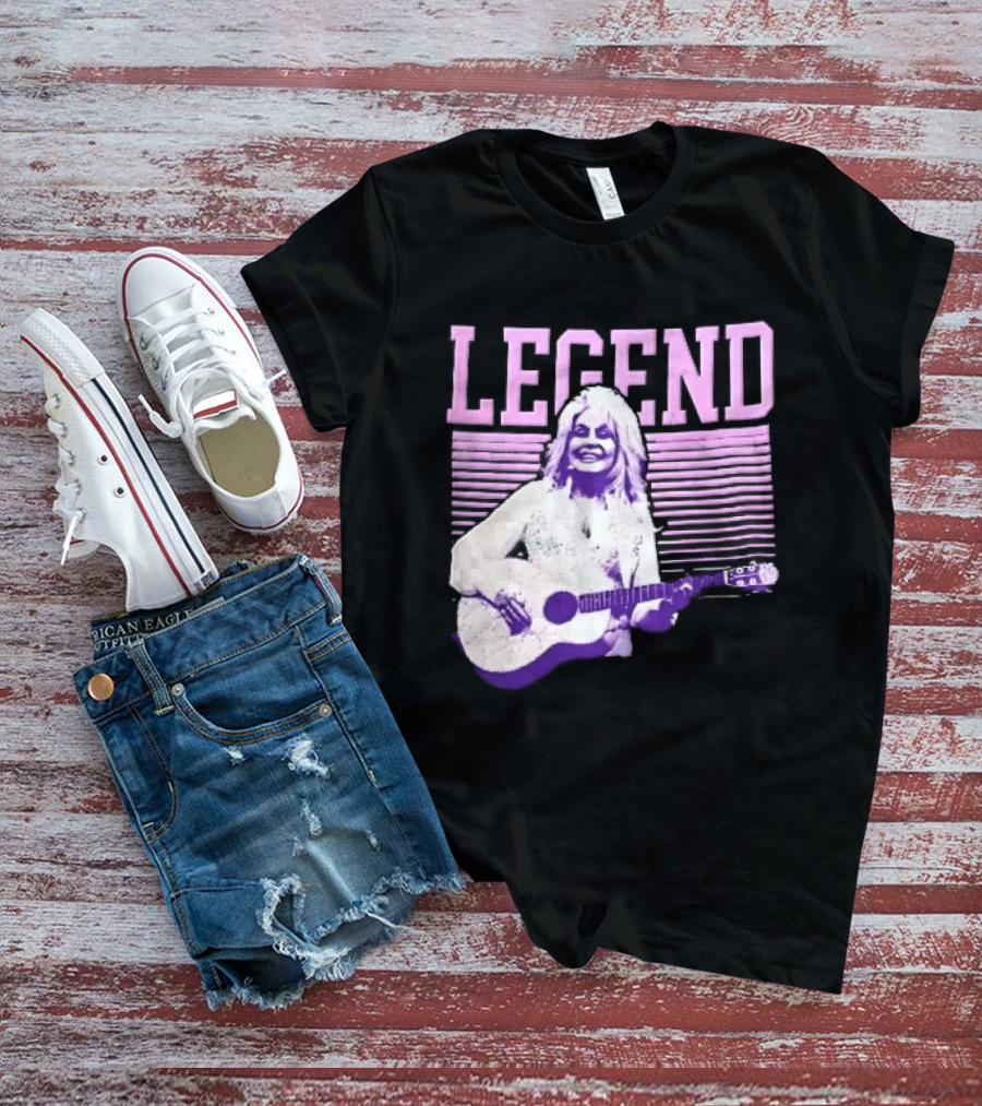 Legendary Female Country Singer Acoustic Guitar Pink Halftone Stripes T-Shirt
