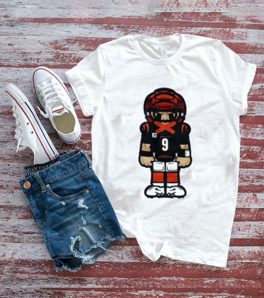 Joe Burrow Cincinnati Bengals 9 Chibi Football 2026 T-Shirt