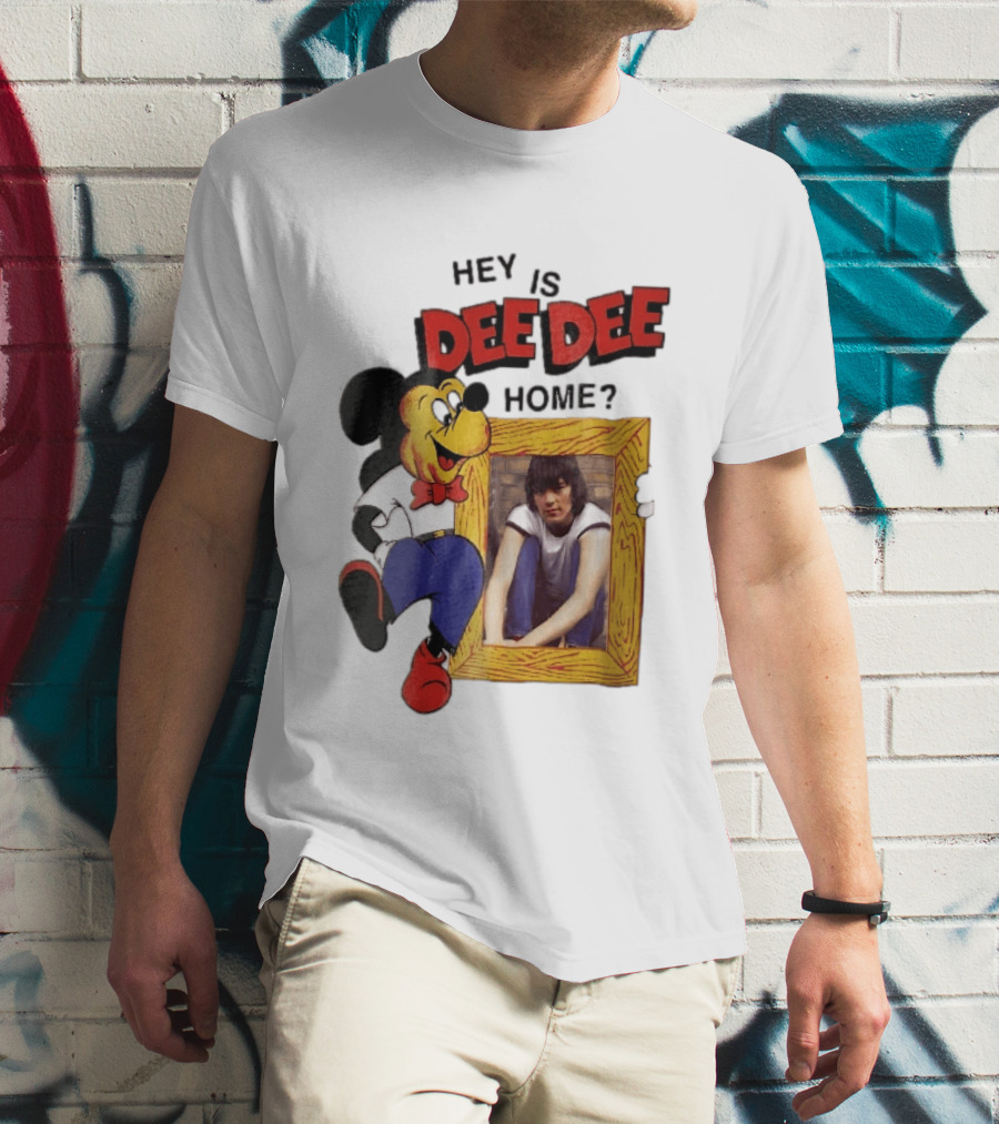 Hey Is Dee Dee Home Cartoon Mickey Mouse Holding Framed Photo T-Shirt