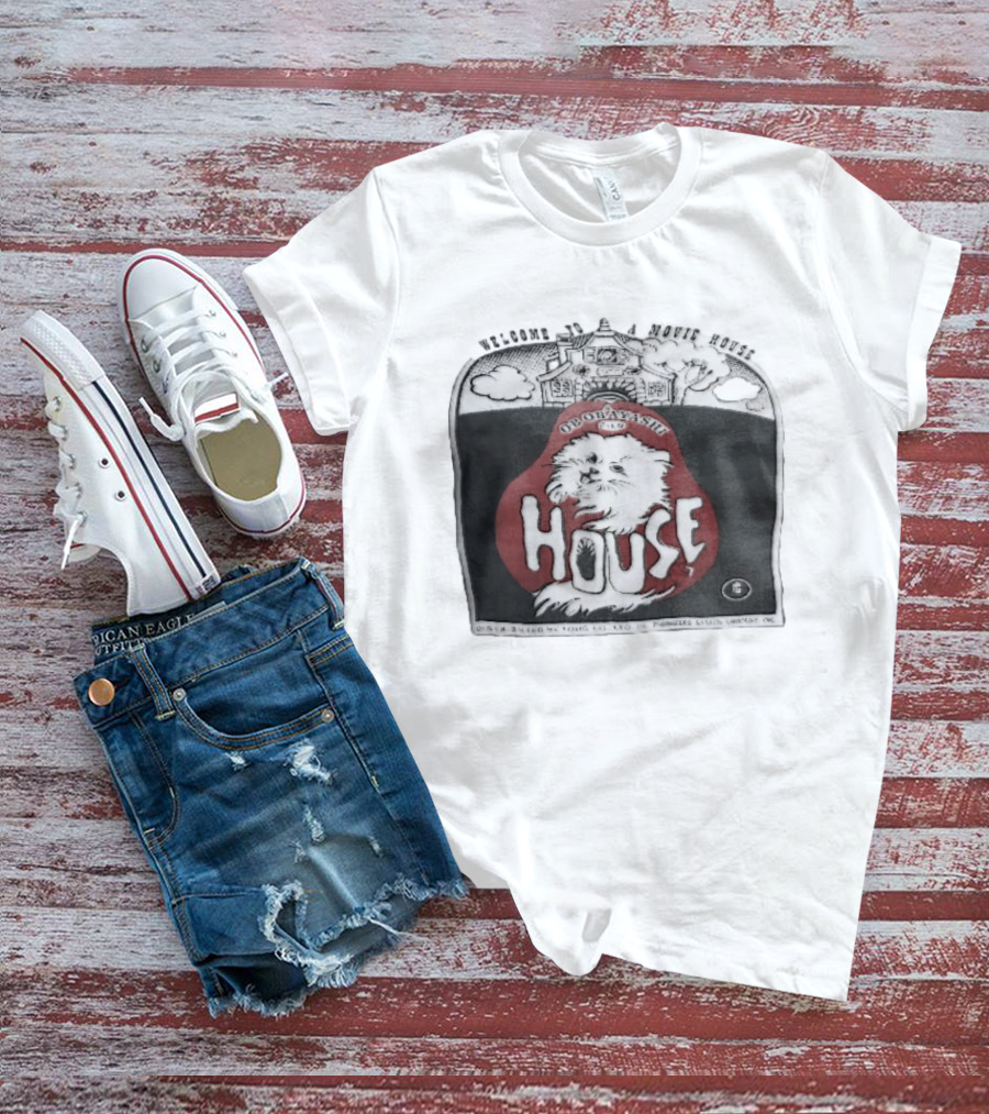 Welcome To A Movie House Ob Obayashi Film Toho Co Ltd Fluffy White Cat T-Shirt