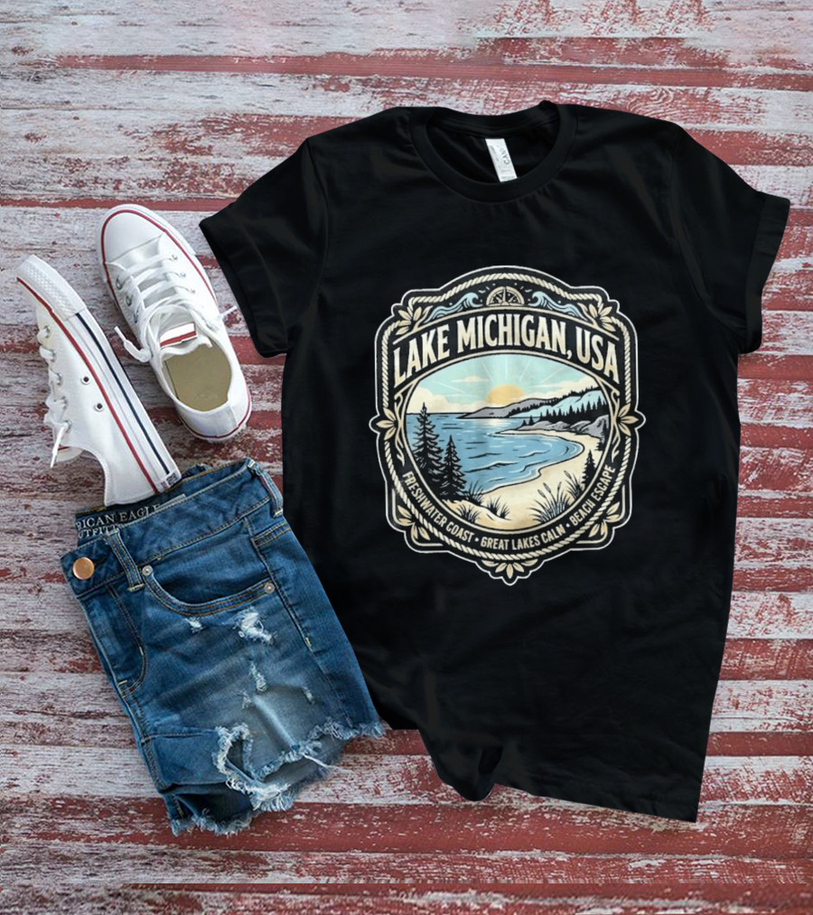 Lake Michigan USA Freshwater Coast Great Lakes Calm Beach Escape T-Shirt