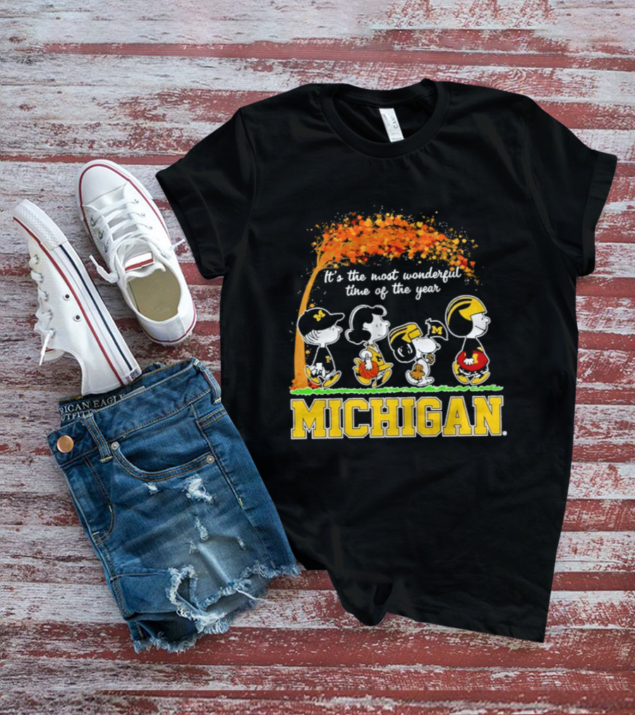 Michigan Wolverines Peanuts Halloween It's The Most Wonderful Time 2026 T-Shirt