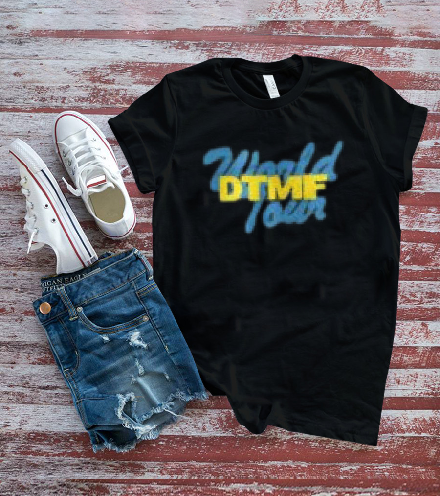 Debi Tirar Mas Fotos Dtmf World Tour Black T-Shirt
